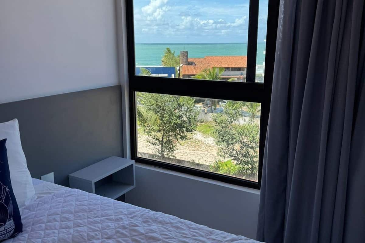 Apartamento conforto | Roupas de cama premium, camas com colchões pillow-top