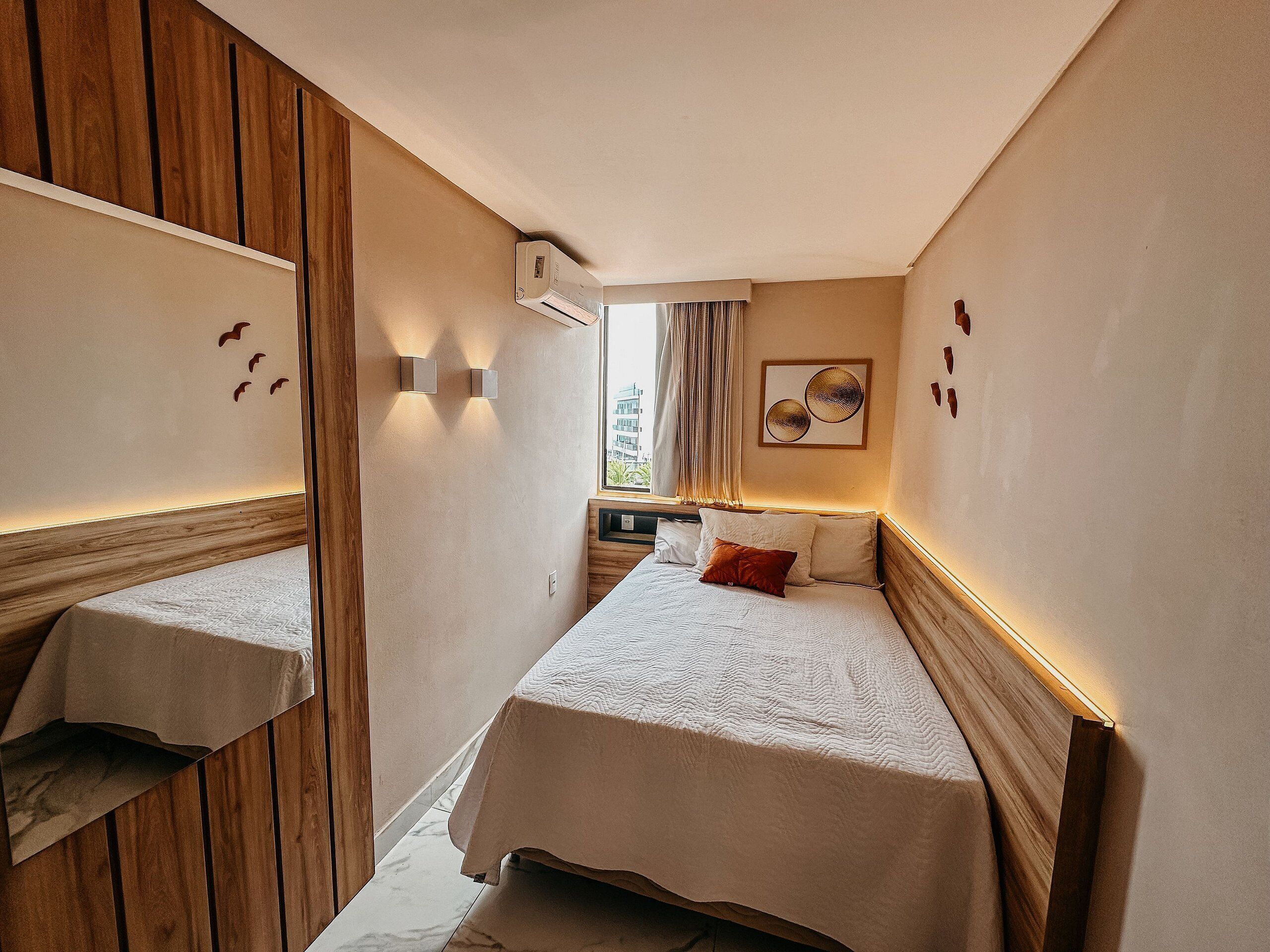 Apartment | Hochwertige Bettwaren, Pillowtop-Betten, individuell dekoriert