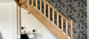 Grange Entièrement Rénovée Dans un Endroit Calme et Paisible à la Campagne