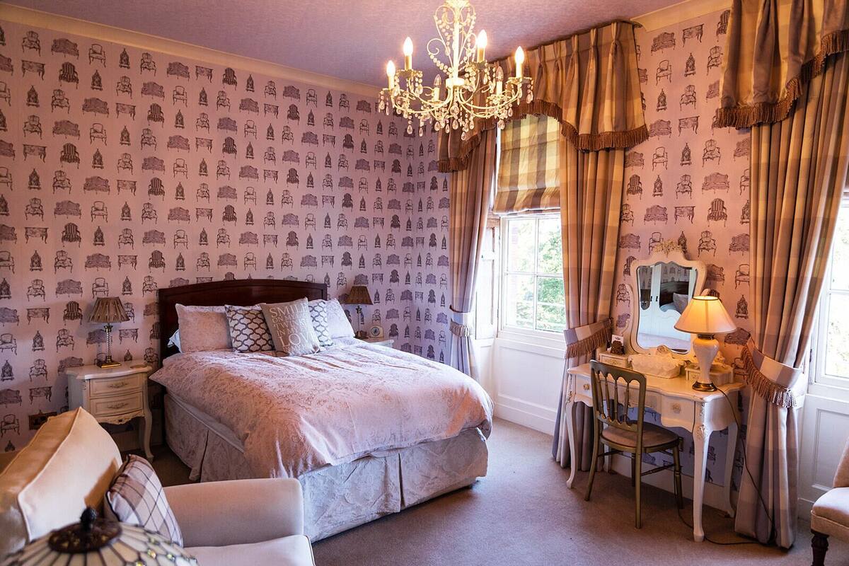 Deluxe Double Room, Accessible, Ensuite | 1 bedroom, free WiFi