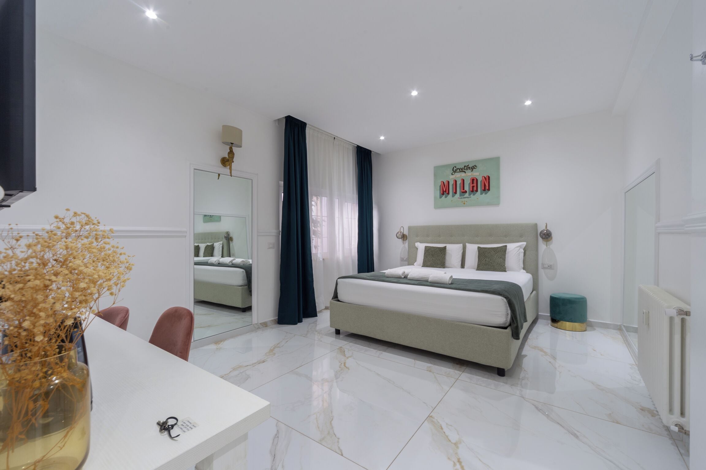 Photo - Leia Hospitality