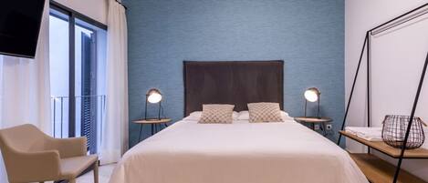 1 bedroom, iron/ironing board