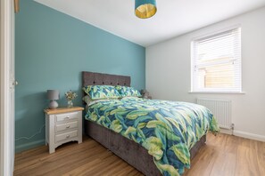 2 Schlafzimmer, Bügeleisen/Bügelbrett, kostenloses WLAN, Bettwäsche