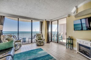 Smart TV, DVD player, stereo - Oceanfront Retreat with Private Balcony (Myrtle Beach)