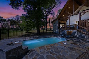 Piscine extérieure, piscine chauffée