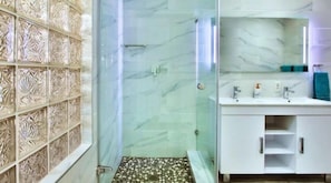Towels - Glyndale Sands 402 (Uvongo)