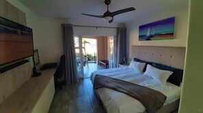 3 bedrooms, WiFi, wheelchair access - Glyndale Sands 402 (Uvongo)