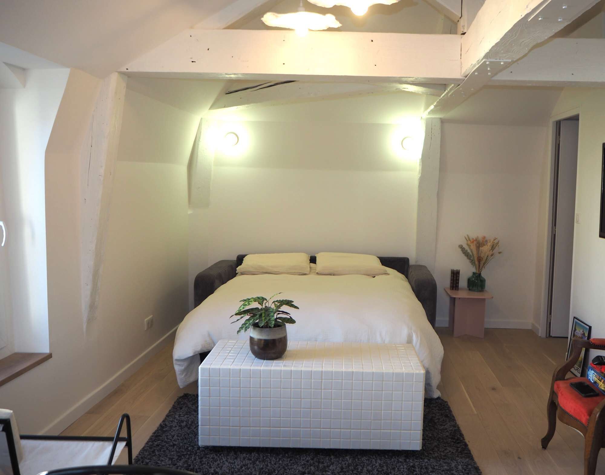 1 bedroom, iron/ironing board, WiFi, bed sheets