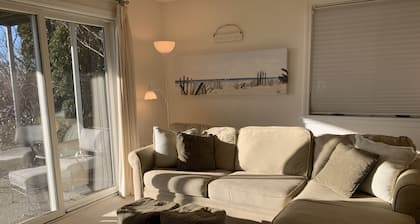Waterfront 4 Bedroom House with Beautiful Views - Short Walk to Kelly Beach!