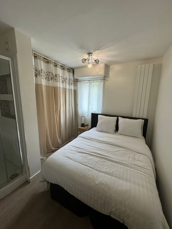 1 habitación, wifi gratis y ropa de cama 