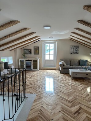 Smart TV, lareira, impressoras