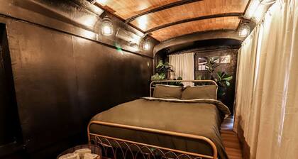 Vintage Trolley Time Capsule! Super close to great hiking trails and swimming