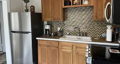 Garden House, Unit B - Hot Springs Convention Center Walking Distance