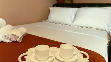 1 quarto, Wi-Fi de cortesia, roupa de cama