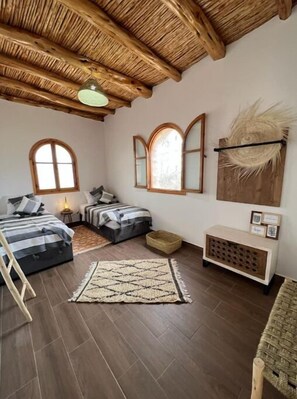 2 bedrooms, WiFi, bed sheets