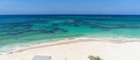 Accommodatie ligt op het strand