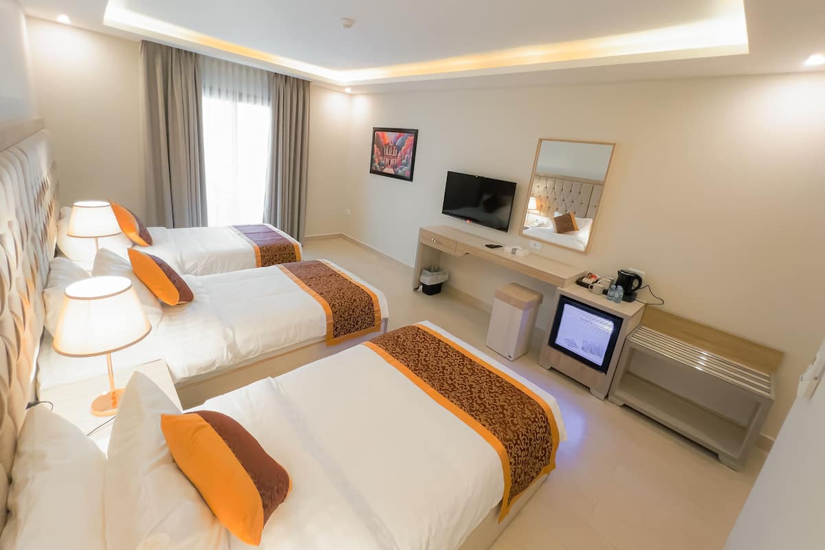 Deluxe Triple Room | Premium bedding, free minibar items, in-room safe, desk