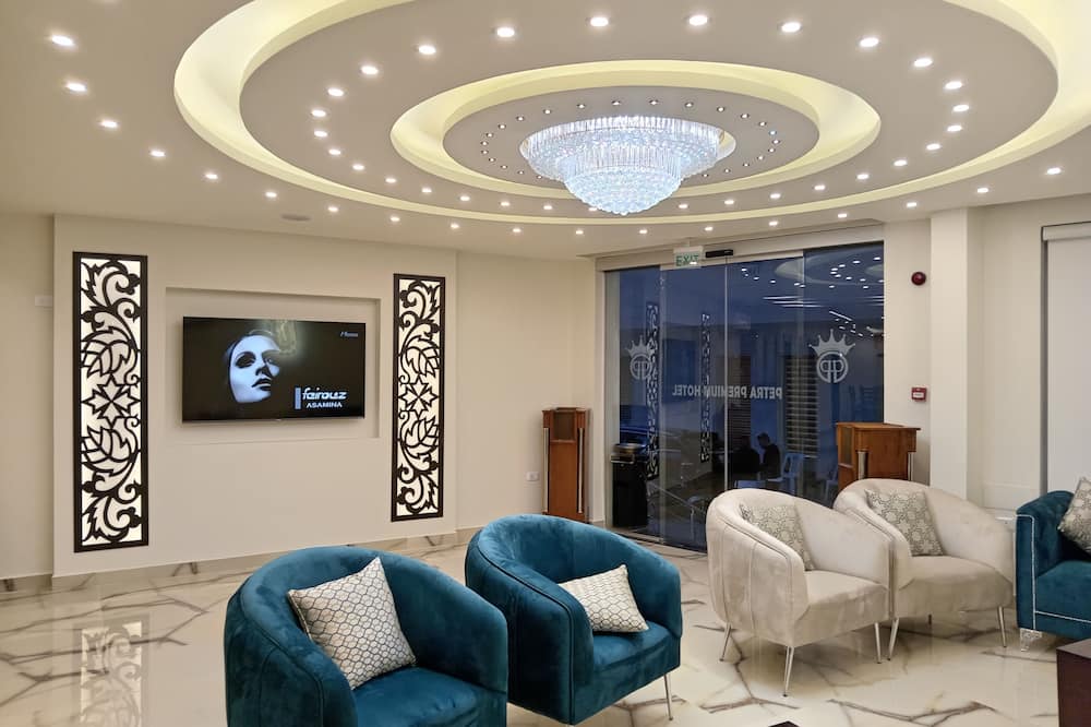 Petra Premium Hotel