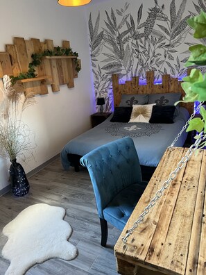 3 soverom, strykejern/-brett, wi-fi og sengetøy