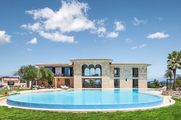 Outdoor pool - Sommer Villa auf Mallorca Nahe Es Trenc Strand (Ses Salines)