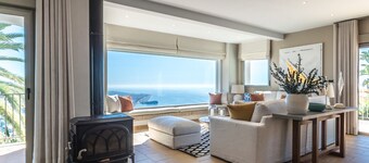 Villa Miranda with private heated pool and fantastic views!