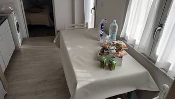 1 dormitorio, wifi, ropa de cama