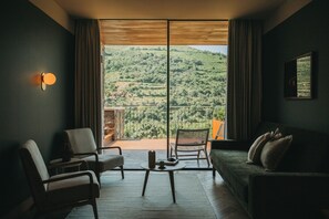 Dobbeltrom – royal, privat basseng, elveutsikt | Utsikt fra rommet