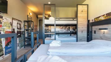 Free WiFi, bed sheets