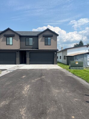Exterior - Ashton, ID-Central to it ALL (Ashton)
