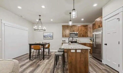 Ashton, ID-Central to it ALL