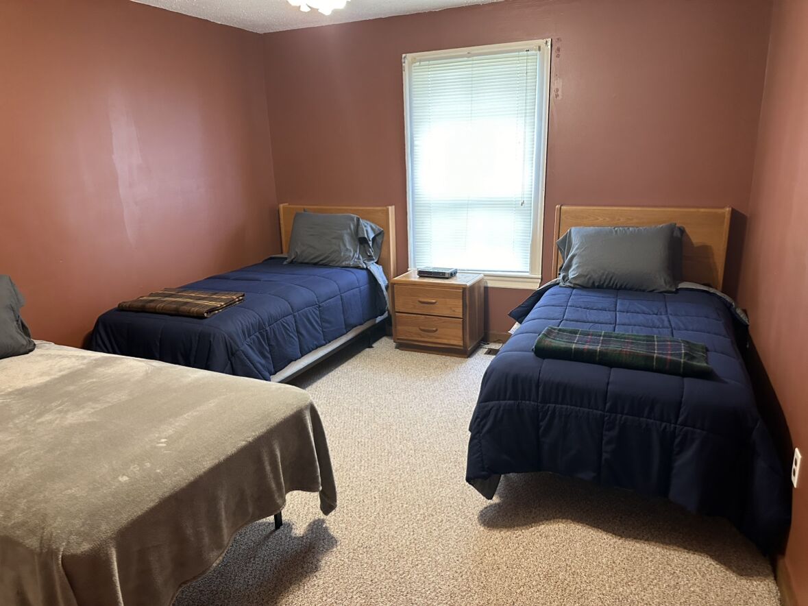 4 bedrooms, WiFi, bed sheets