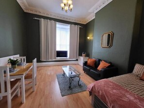 Télévision à écran plat