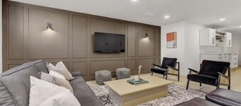 Modern Contemporary 2BR Basement Suite

