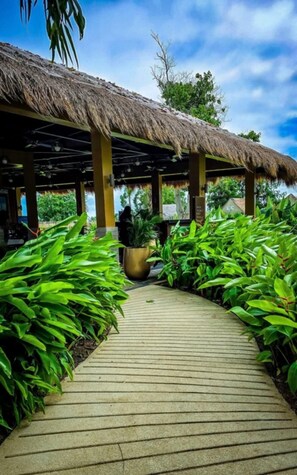 해변에 위치, 백사장