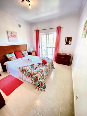 1 soverom, strykejern/-brett, wi-fi og sengetøy