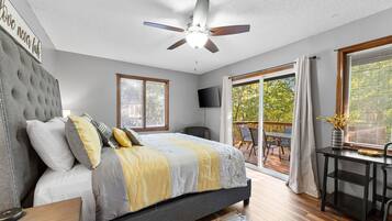 16 bedrooms, desk, iron/ironing board, travel crib