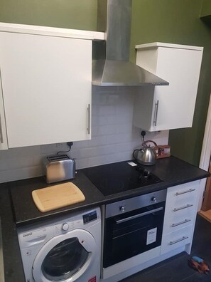 Private kitchen - Ground Floor Olive Suite, Digbeth High St Studio (Birmingham)