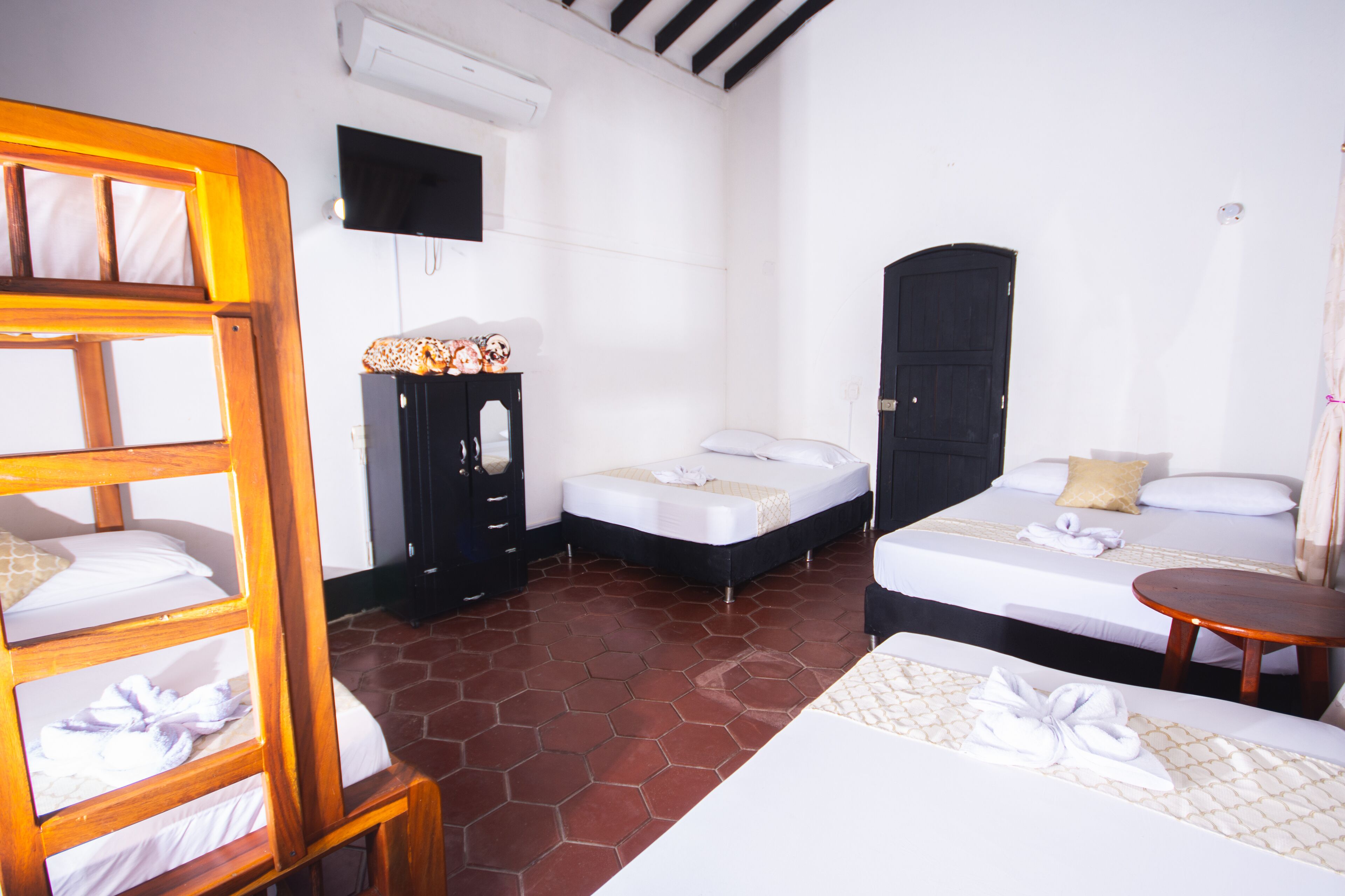 1 habitación, wifi y ropa de cama 