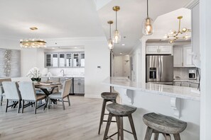 Dining - Serenity Awaits: Unwind in Style with Our Premier Orange Beach Condo Rental (Orange Beach)