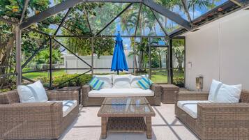 House, Multiple Beds (Bimini Breeze Vacation Home) | Property grounds