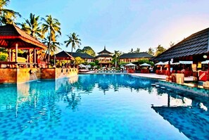 Pool - Suite Hotel Apartment Legian By JAdi (Legian)