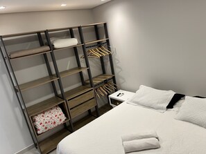 2 bedrooms, iron/ironing board, WiFi, bed sheets - Residencial Atalaia - Praia do Gravatá - Beto Carrero World (Gravatá Navegantes)