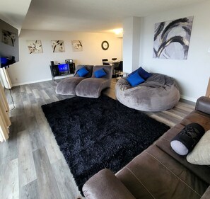 TV connectée, chaîne hi-fi