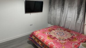 Standard Double Room, 1 Double Bed - OYO Stay Inn Elmbank Terrace (Aberdeen)