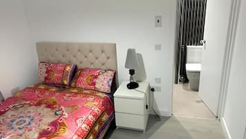 Standard Double Room, 1 Double Bed | Desk, free WiFi, bed sheets