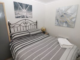 2 多间卧室、特色装修、特色家  居、免费 WiFi