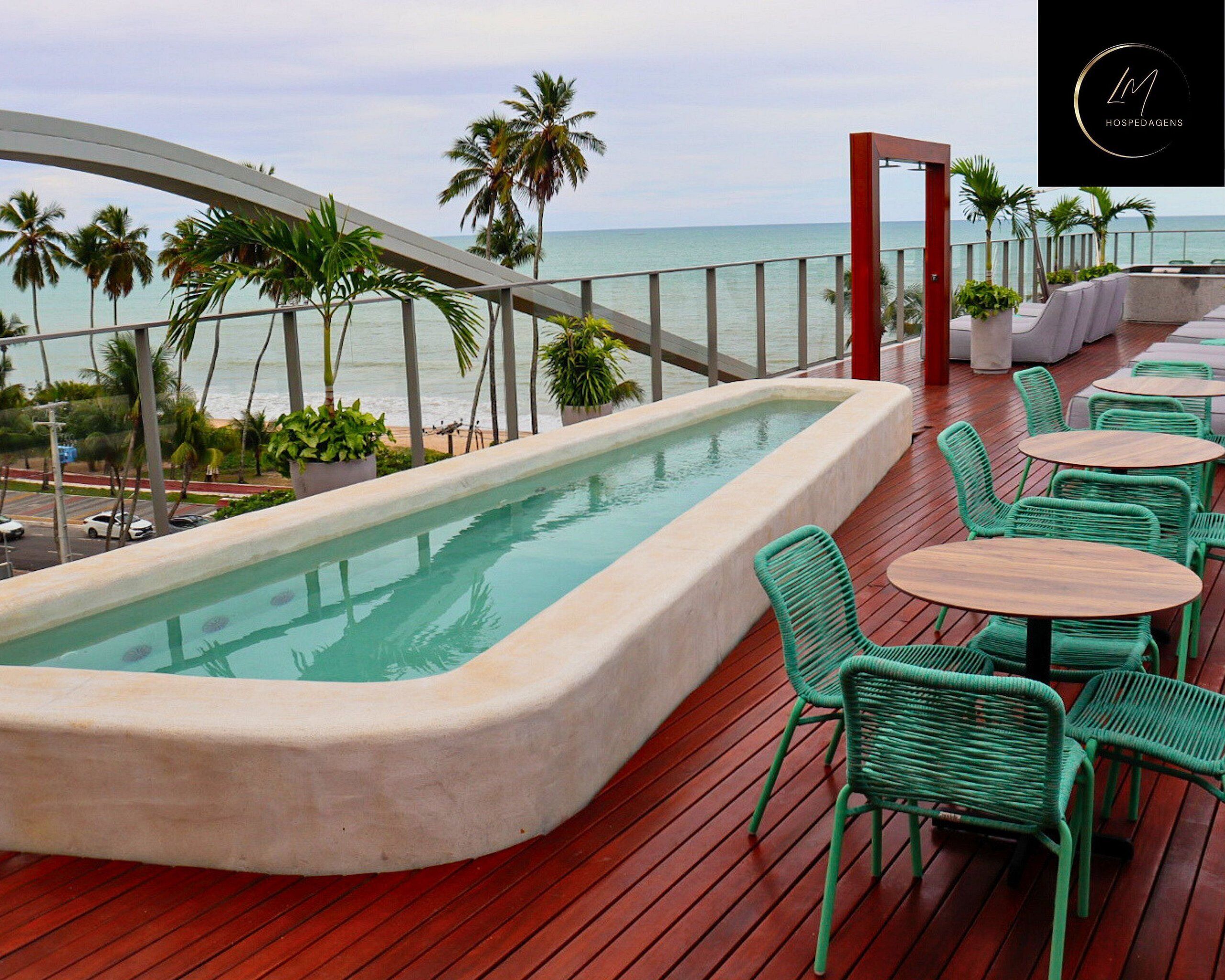 2 outdoor pools, open 8:00 AM to 10:00 PM, sun loungers