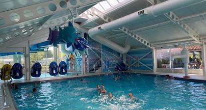 Deluxe 3 bedroom caravan in Haven's Seton Sands Holiday Village,Wifi