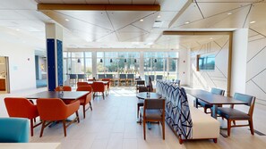 Restaurant - Holiday Inn Express & Suites Chicago Schaumburg by IHG (Schaumburg)