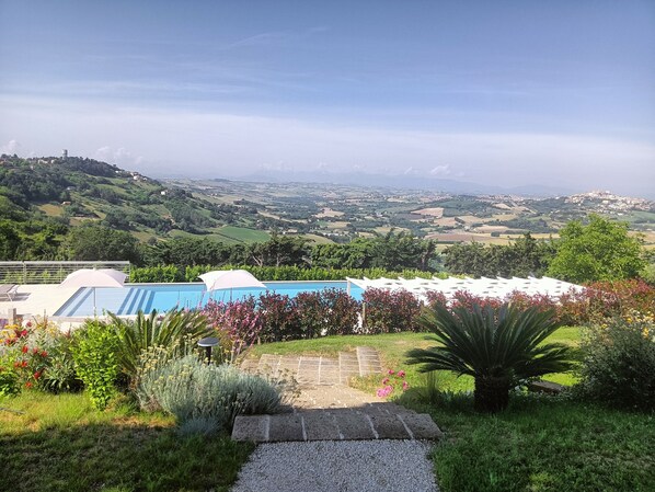 Pool - Tenda Noceto con Piscina (Marche)